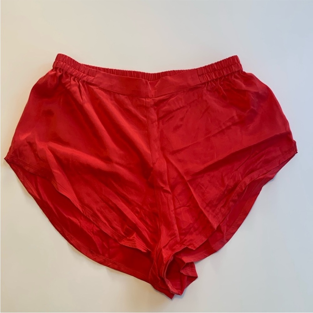 ❤️ NWOT Lunya Silk Shorts - Bright Red - Small - Washable Silk ❤️